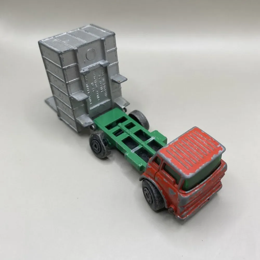 Vintage Matchbox Series No 26 GMC‎ Tipper Truck 1970 Diecast Made in England